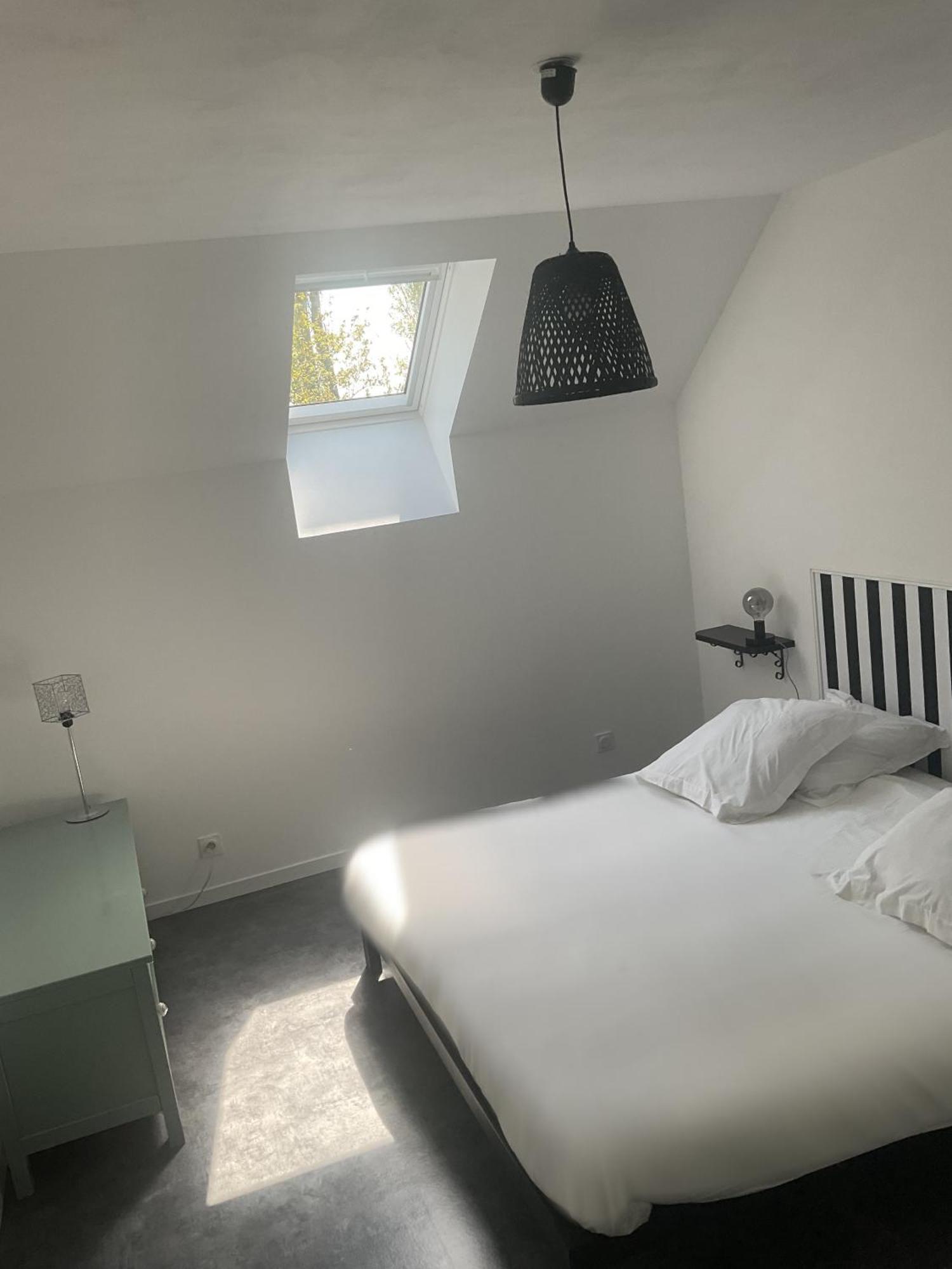Avec Exterieur Et Piscine Partagee